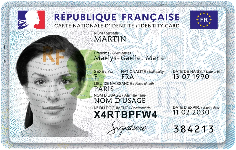 Official specimen of the French national identity card